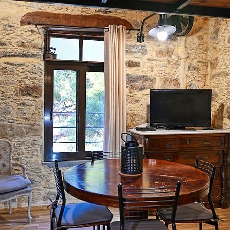 Pefkopetro Loft Villa Ханя Екстериор снимка