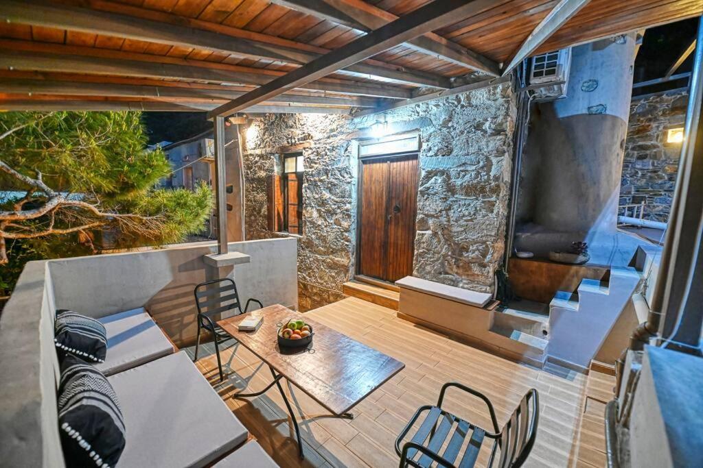 Pefkopetro Loft Villa Ханя Екстериор снимка